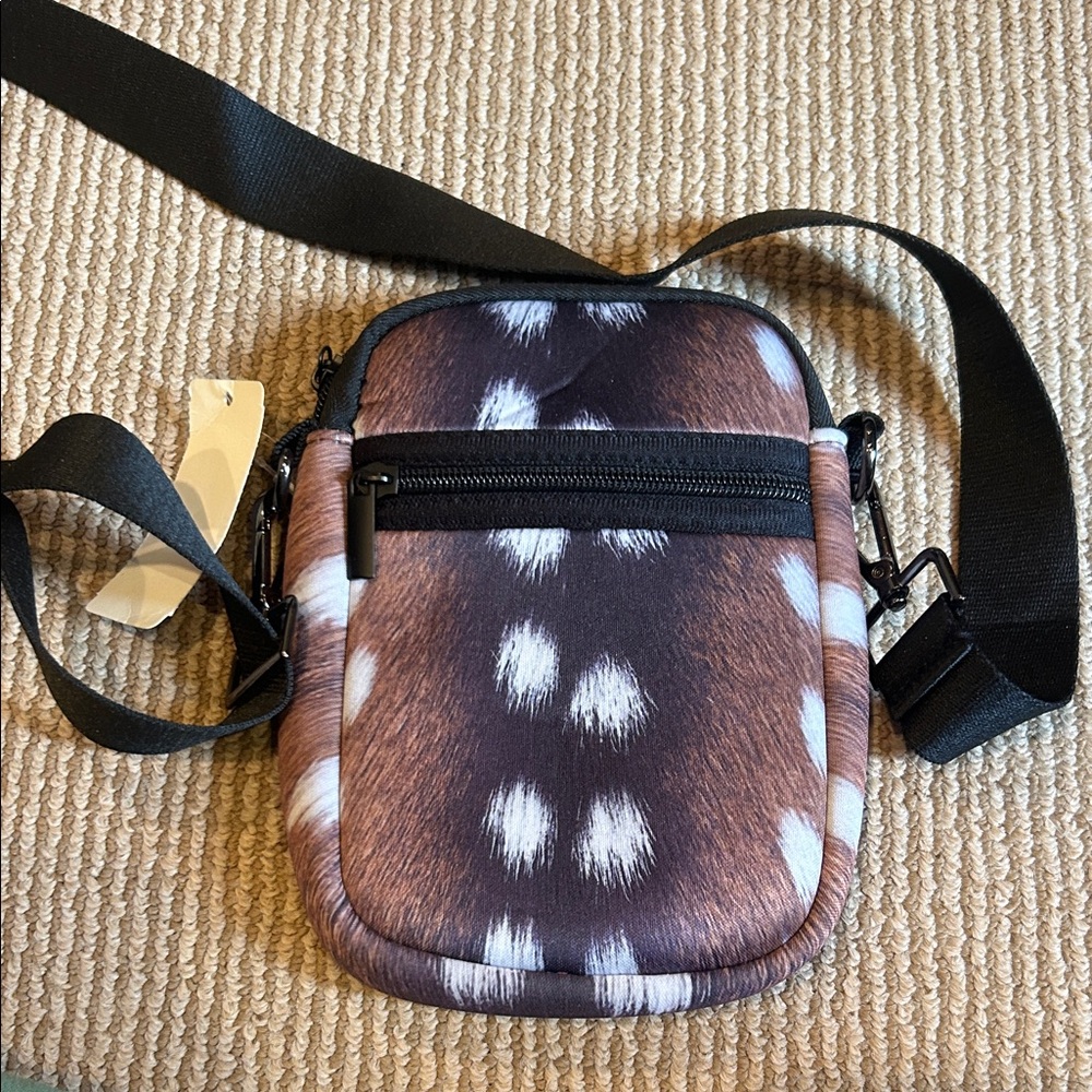 NWT PARKER & HYDE Stylish Brown and White Crossbody phone bag